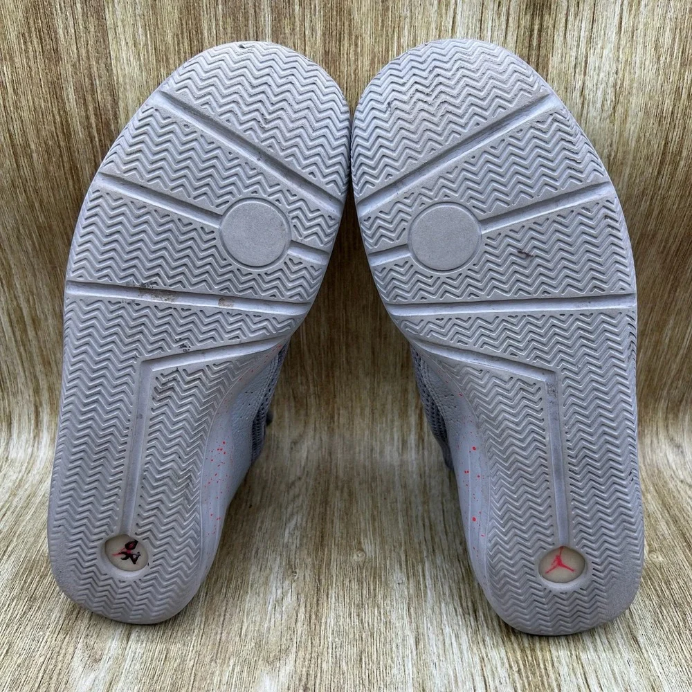 Nike Air Jordan Reveal Premium Men's Size 12 Wolf Grey Sneakers Shoes 834229-015